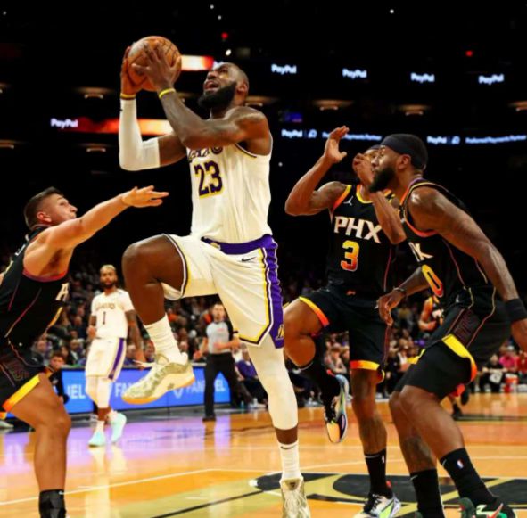 了！火箭雄鹿3胜提前出线太阳九游会网站NBA杯积分榜又乱(图2)