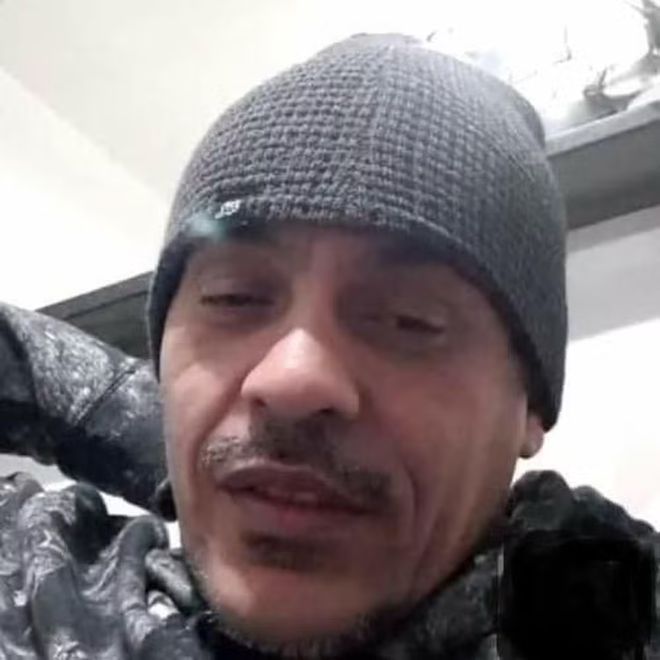 名警察围剿121人死亡毒贩无人机扔炸弹头号头目逃脱j9九游会真人第一品牌巴西最致命反毒行动：2500(图5)